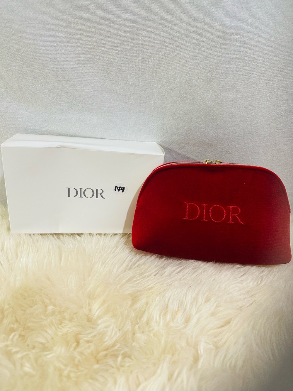 💕Dior Red Velvet Embroidered Cosmetic Pouch